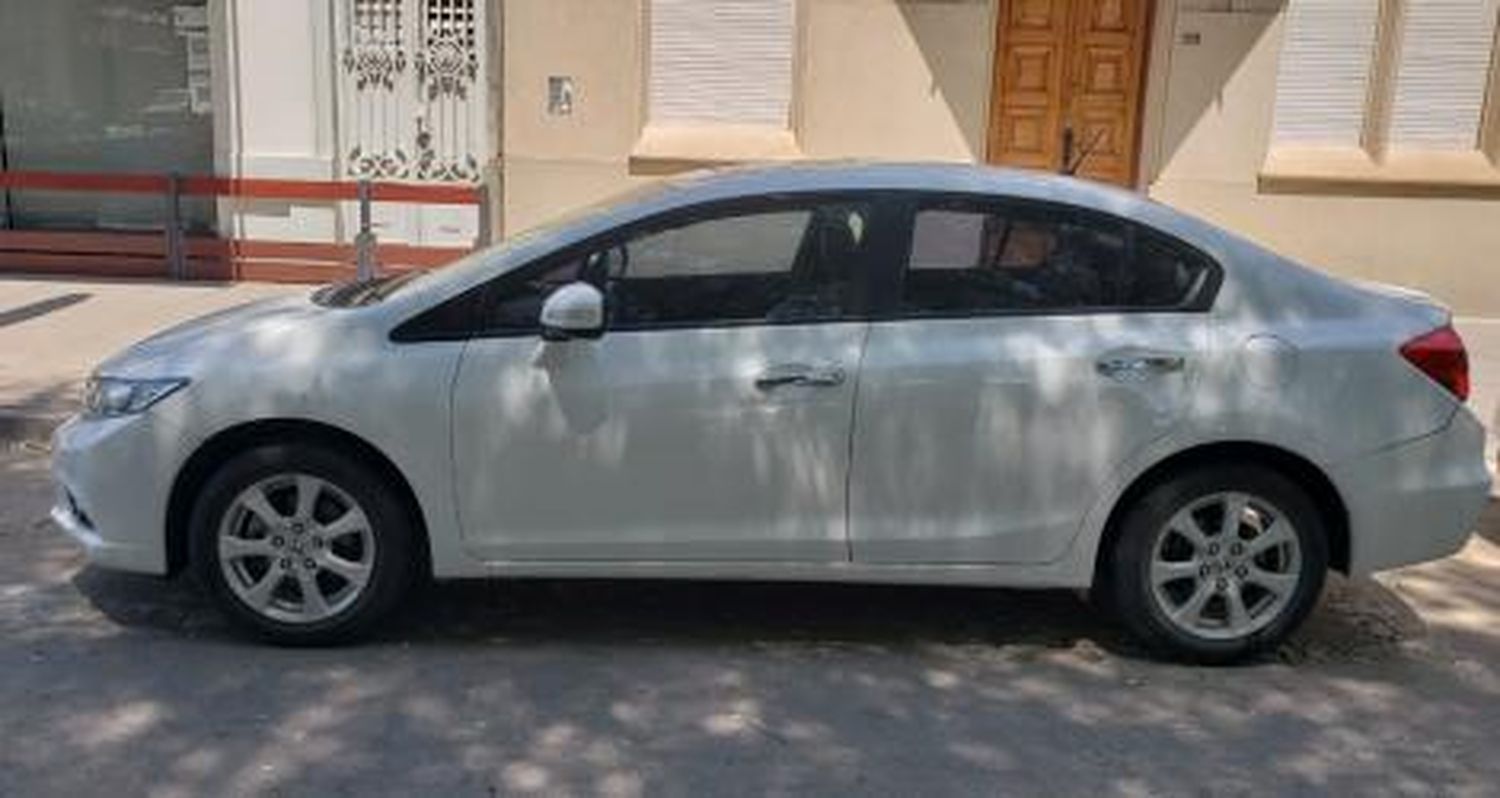Reclamo: “Nunca se puede estacionar”