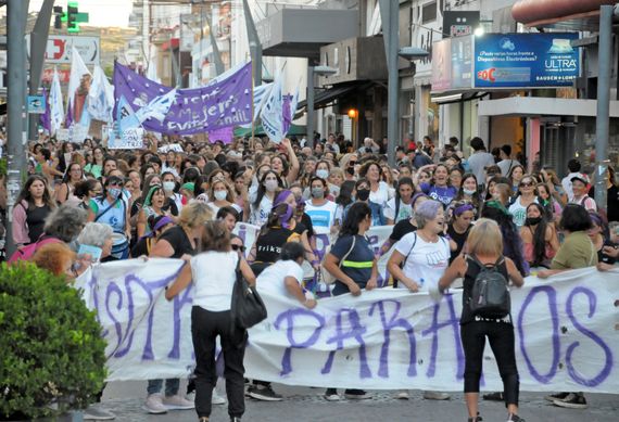 En una ciudad "desigual", el colectivo feminista vuelve a las calles este 8 de marzo