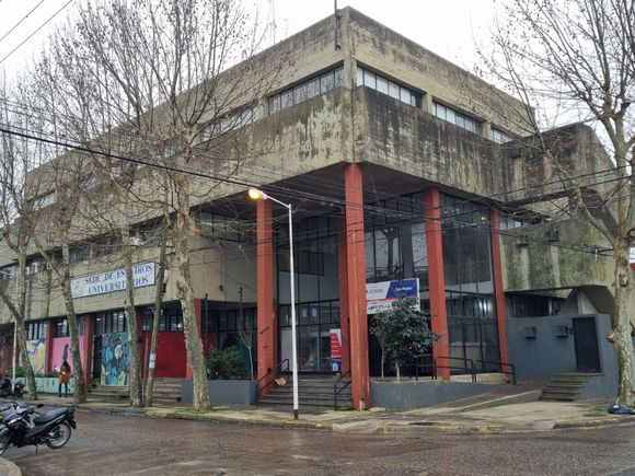 El Municipio pidió al Centro Universitario Regional que desaloje el edificio del ex Correo