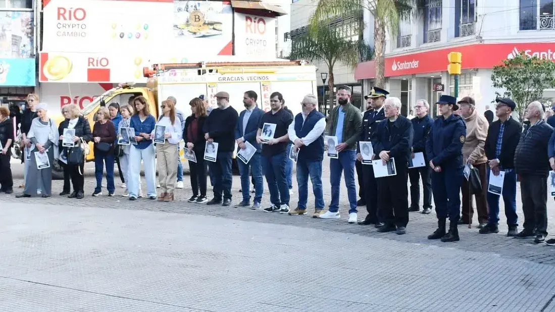 Se realizó acto conmemorativo a 32 años del atentado a la AMIA