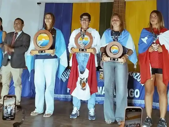 Destacada actuación marplatense en el Sudamericano de Surf y SUP