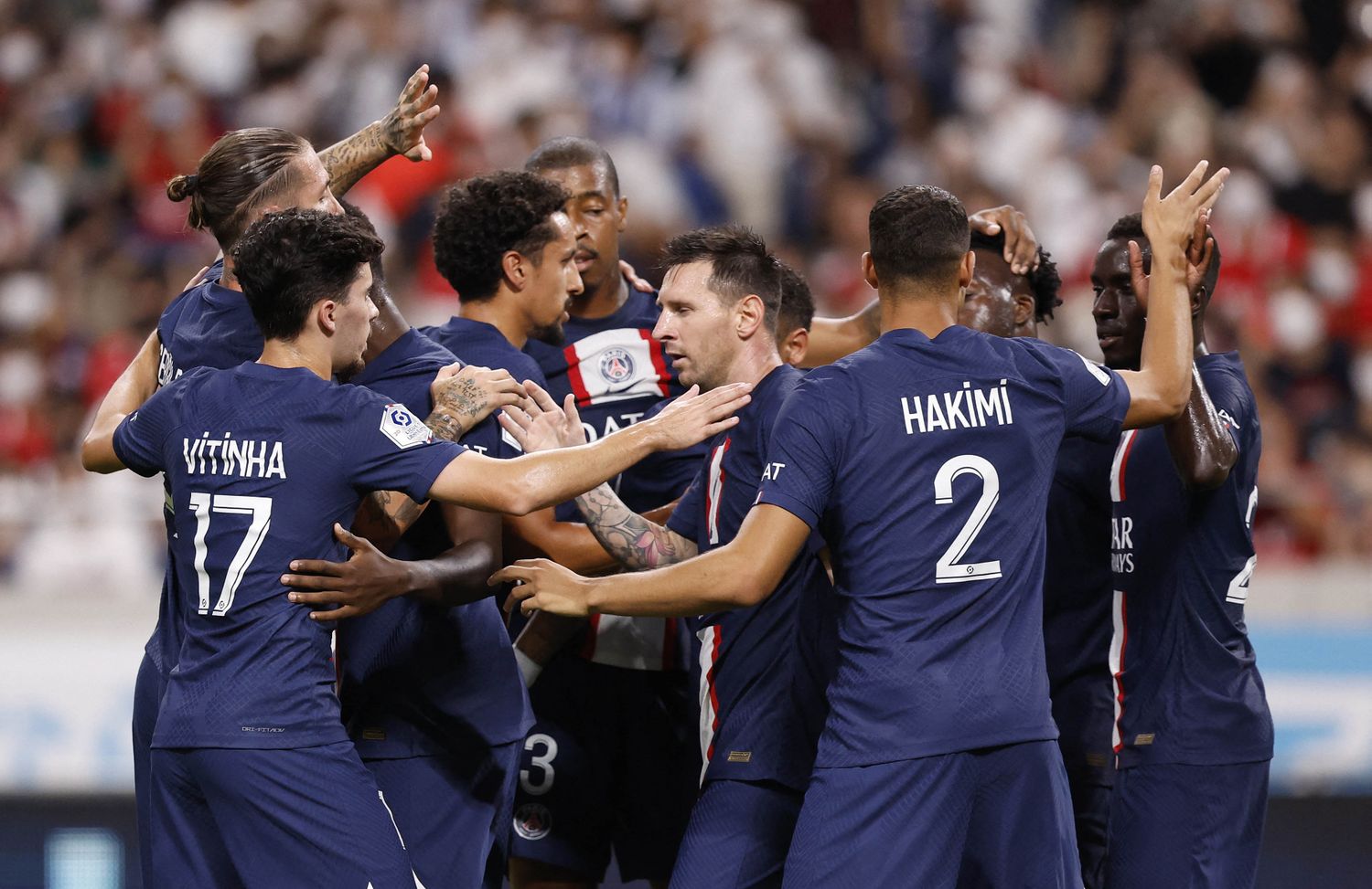 En Japón, PSG goleó con media hora de Messi