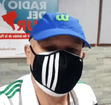 Adolfo Cubas comparte con sus oyentes desde La Radio del Sur. Foto Instagram