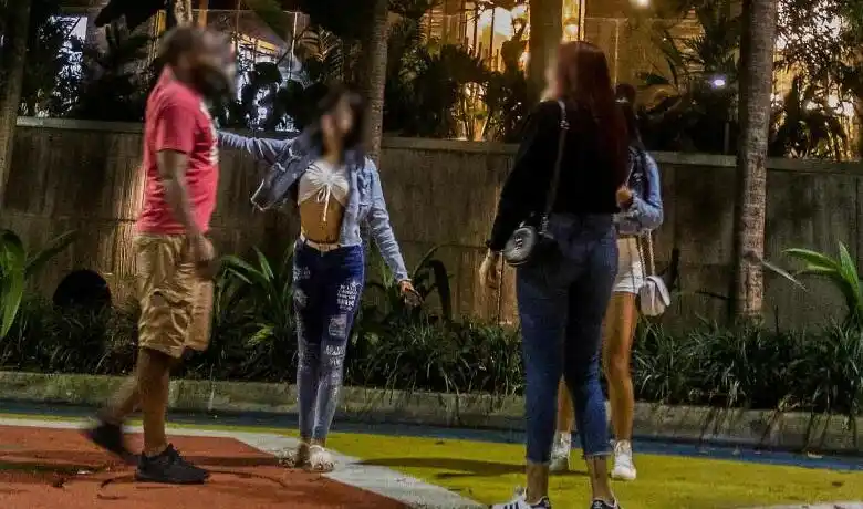 ¡GOLPE AL CLAN FAMILIAR en Colombia! Reclutaban jovencitas para prostituirlas en Chile