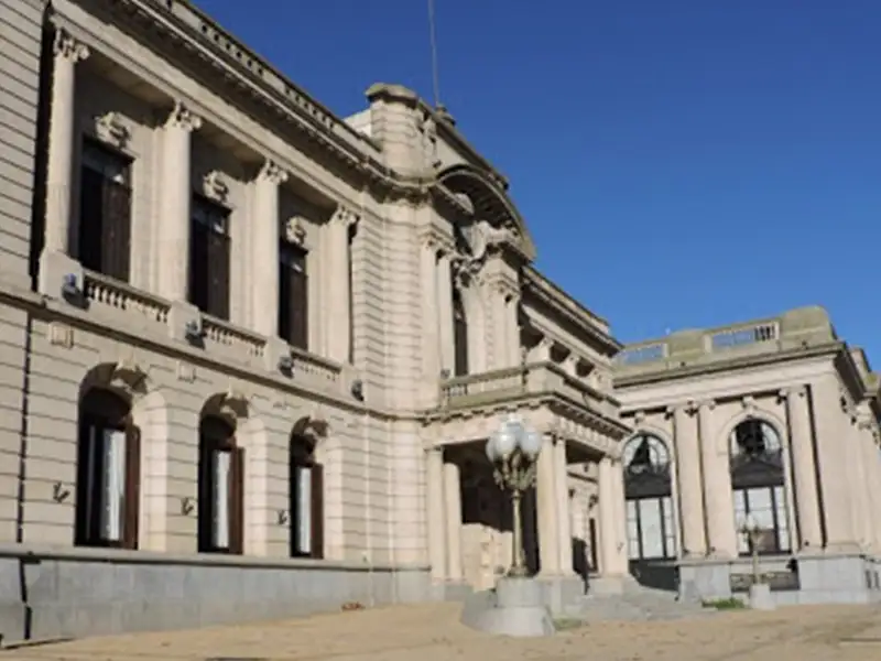 El trámite puede hacerse sin costo en el Palacio Municipal.