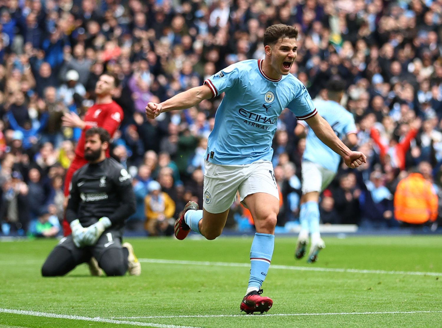 Julián Álvarez brilló en la goleada de Manchester City