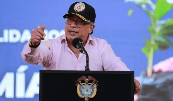 Se ¡RADICALIZÓ! Gustavo Petro