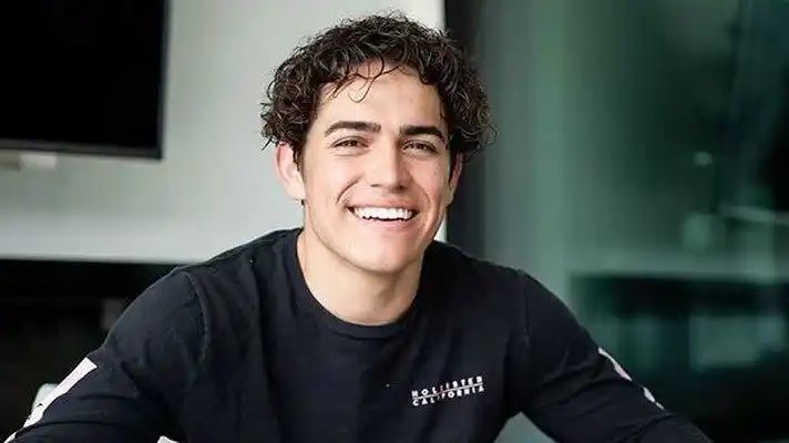 Popular TikToker muere tras ser tiroteado en un cine