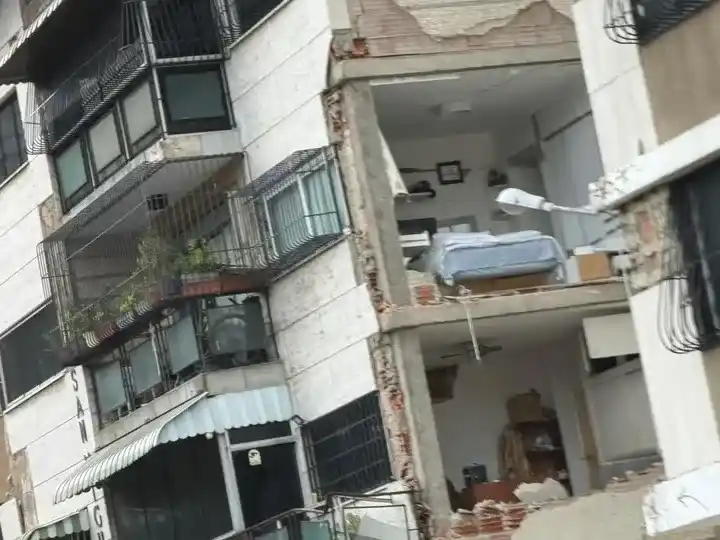 Dos potentes terremotos sacudieron Venezuela: hay al menos 32 muertos y descartaron el riesgo de tsunami