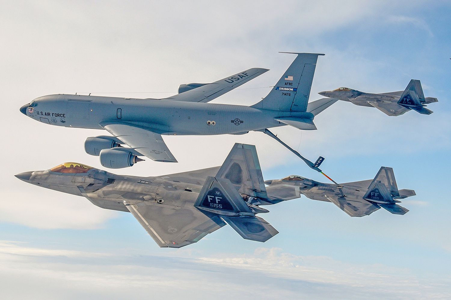 La Fuerza Aérea de EE. UU. completa análisis de necesidades de aviones cisterna NG