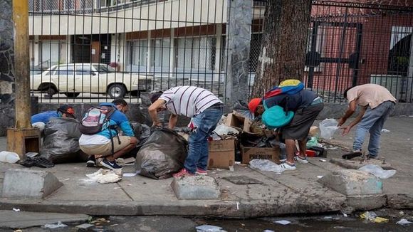 ¡DE POBRES A INDIGENTES! Sindicatos alertan sobre los efectos de la reconversión en los trabajadores
