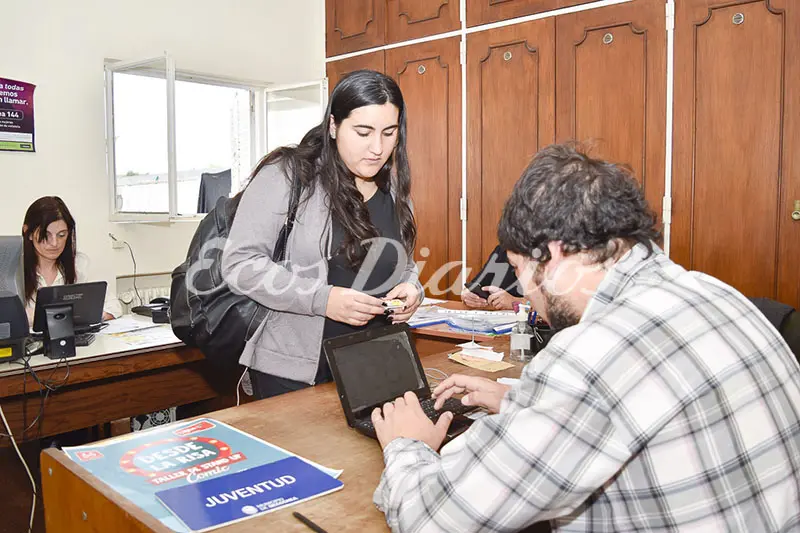 Se entregaron ya 175 tarjetas Joven
