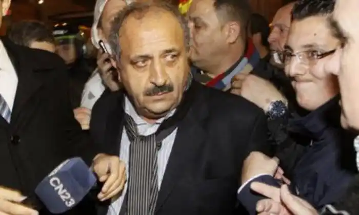 Detuvieron al vice de Independiente por vínculos con la barra
