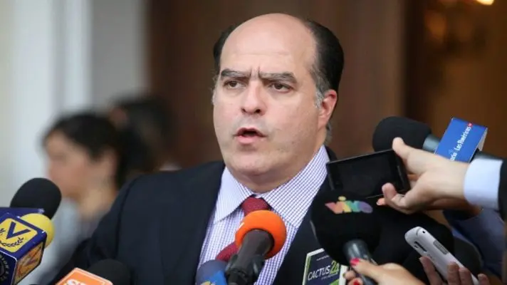 MADURO ES CÓMPLICE Y REPONSABLE de la muerte de militares en la frontera, asegura Julio Borges