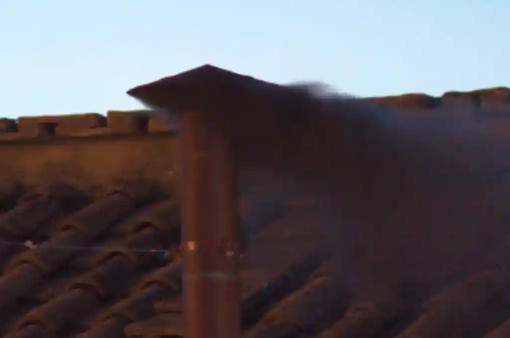 La chimenea de la Capilla Sixtina