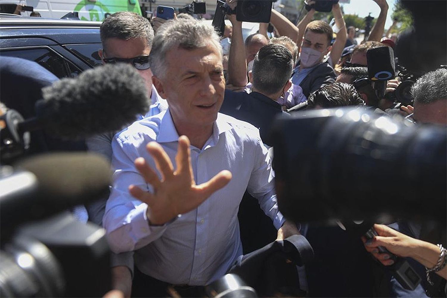 Macri volvió a ser citado para el miércoles  próximo, relevado de la obligación de secreto