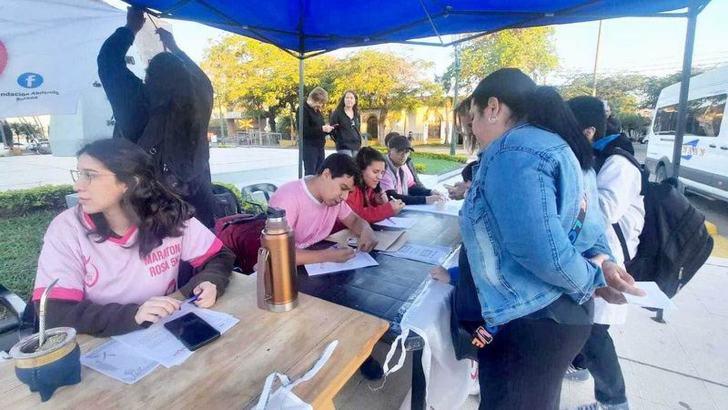 Octubre Rosa: Comenzó la campaña de 
concientización e inscripción para la maratón