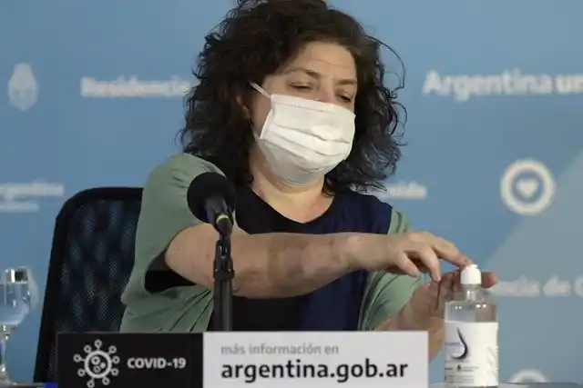 Vacunas VIP en Salud: "No funciona un vacunatorio paralelo en el ministerio, fue una situación puntual", dijo Vizzotti