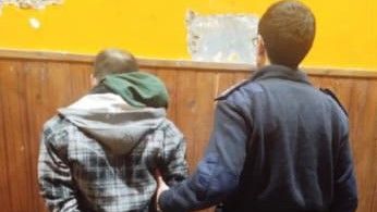 Un hombre fue aprehendido tras haber robado una moto de un complejo de departamentos