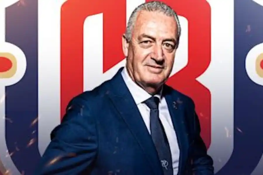 Gustavo Alfaro es el nuevo entrenador de Costa Rica
