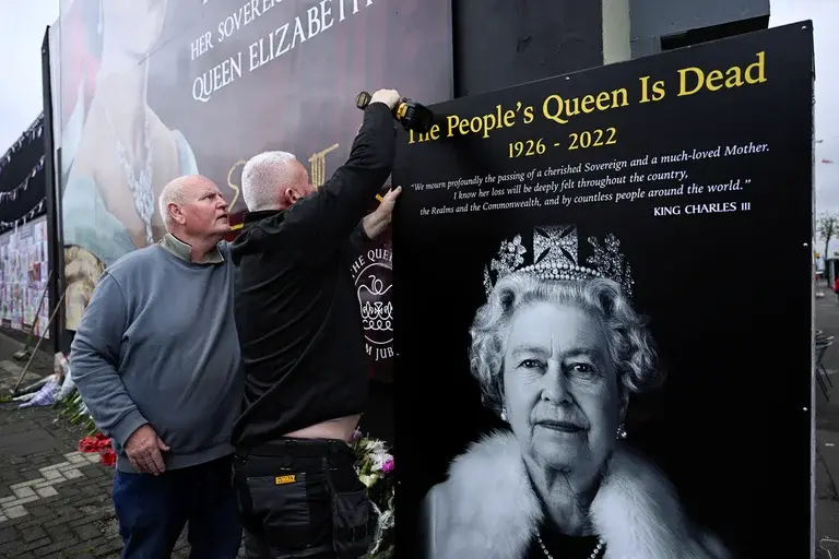 Murió Isabel II: el funeral de la reina, la coronación del rey Carlos III y la triste despedida de los británicos
