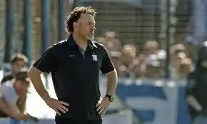 Renuncio Milito a Estudiantes