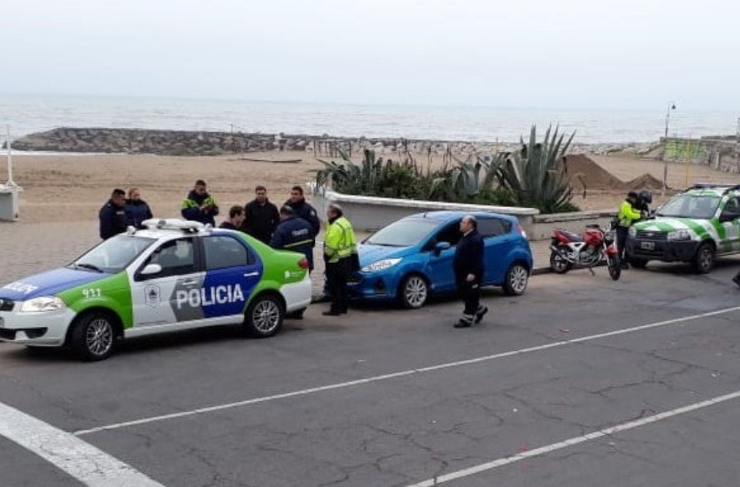 Tres conductores ebrios protagonizaron un múltiple choque en la costa