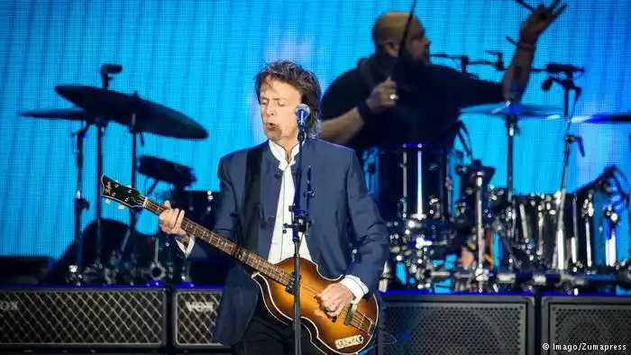 Paul McCartney quiere recuperar derechos de Los Beatles