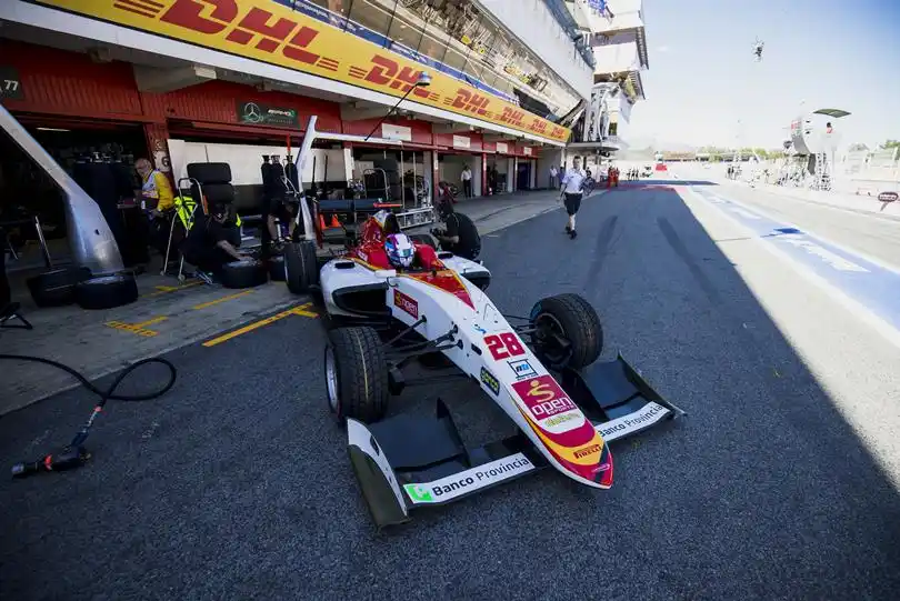Siebert 10° en la primera del GP3