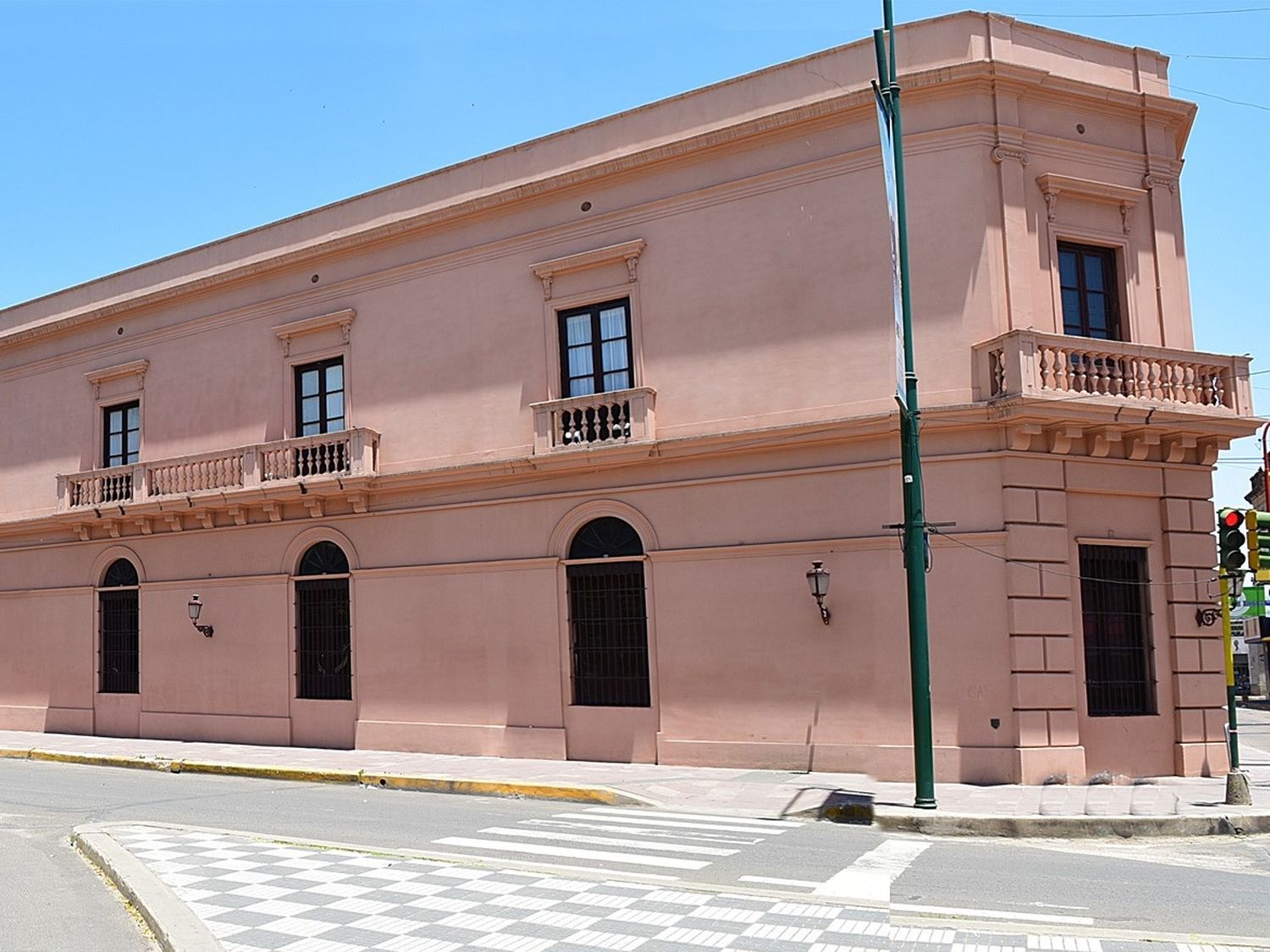 Organizan una charla sobre los monumentos en ‘‘La Histórica’’