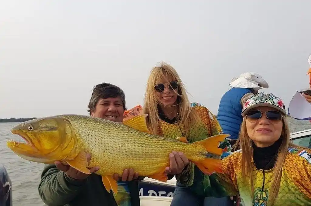 Pesca: una correntina ganó el torneo en la Fiesta Nacional del Dorado