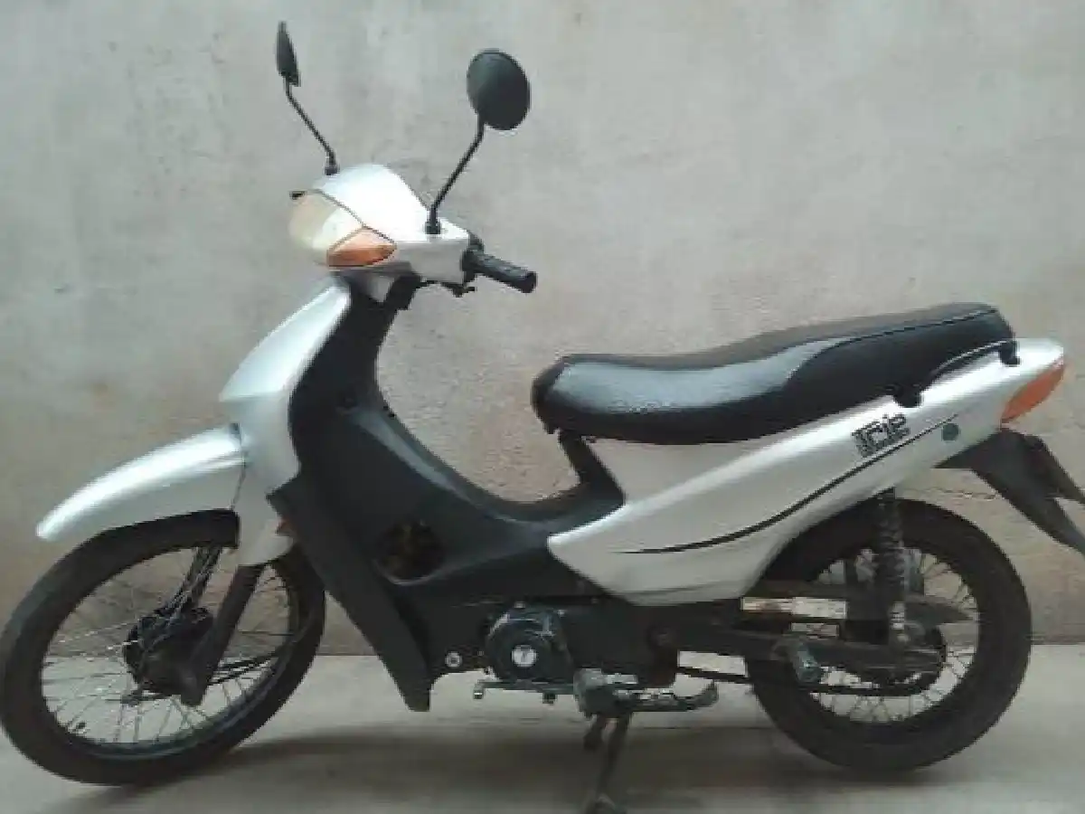 Recuperan moto  robada en Sacanta