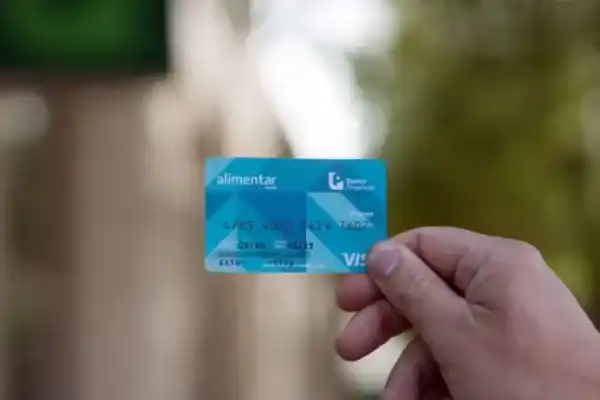 Los planes sociales cubren la Canasta Básica.