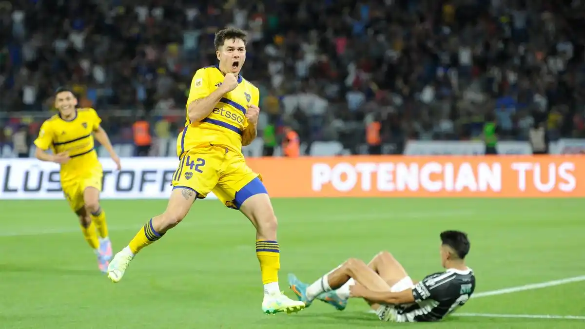 Pincelada del Changuito Zeballos, gran gol de Janson y la vuelta de Benedetto: Boca goleó 3 a 0 a Central Córdoba