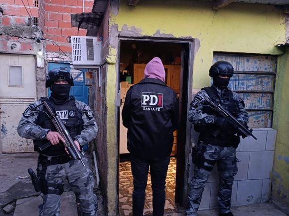 Una mujer cayó detenida en zona sur por robar un celular de un comercio del centro