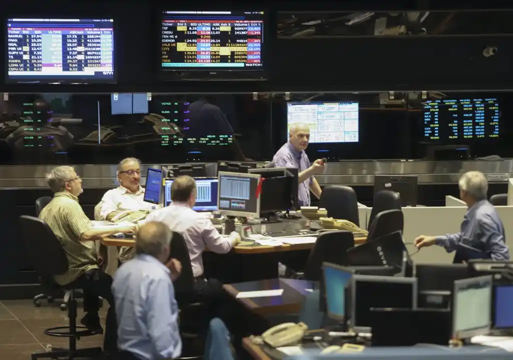 El posible acuerdo por la deuda alentó a los mercados y hubo subas importantes