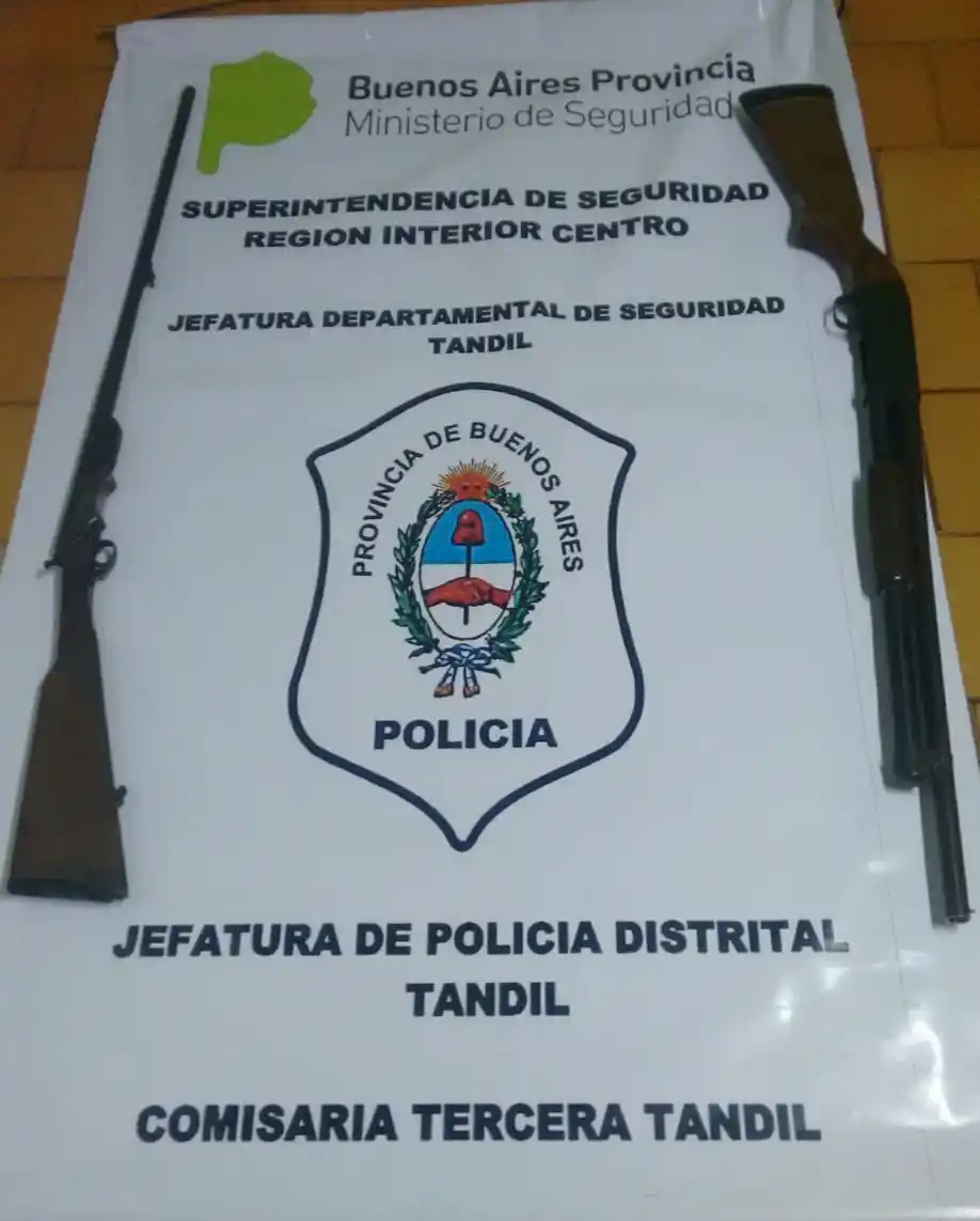 Secuestran dos armas de fuego en un allanamiento en Garibaldi al 200