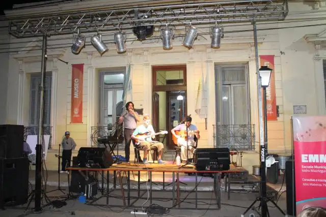 Se realizó la última noche del “Ciclo de Música en Vivo” de la EMMIM