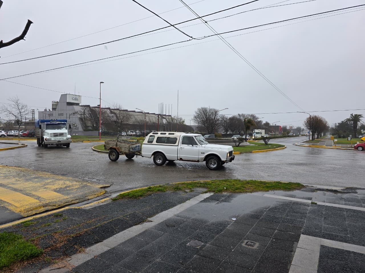 Jornada lluviosa y con alerta amarilla por viento en Tres Arroyos