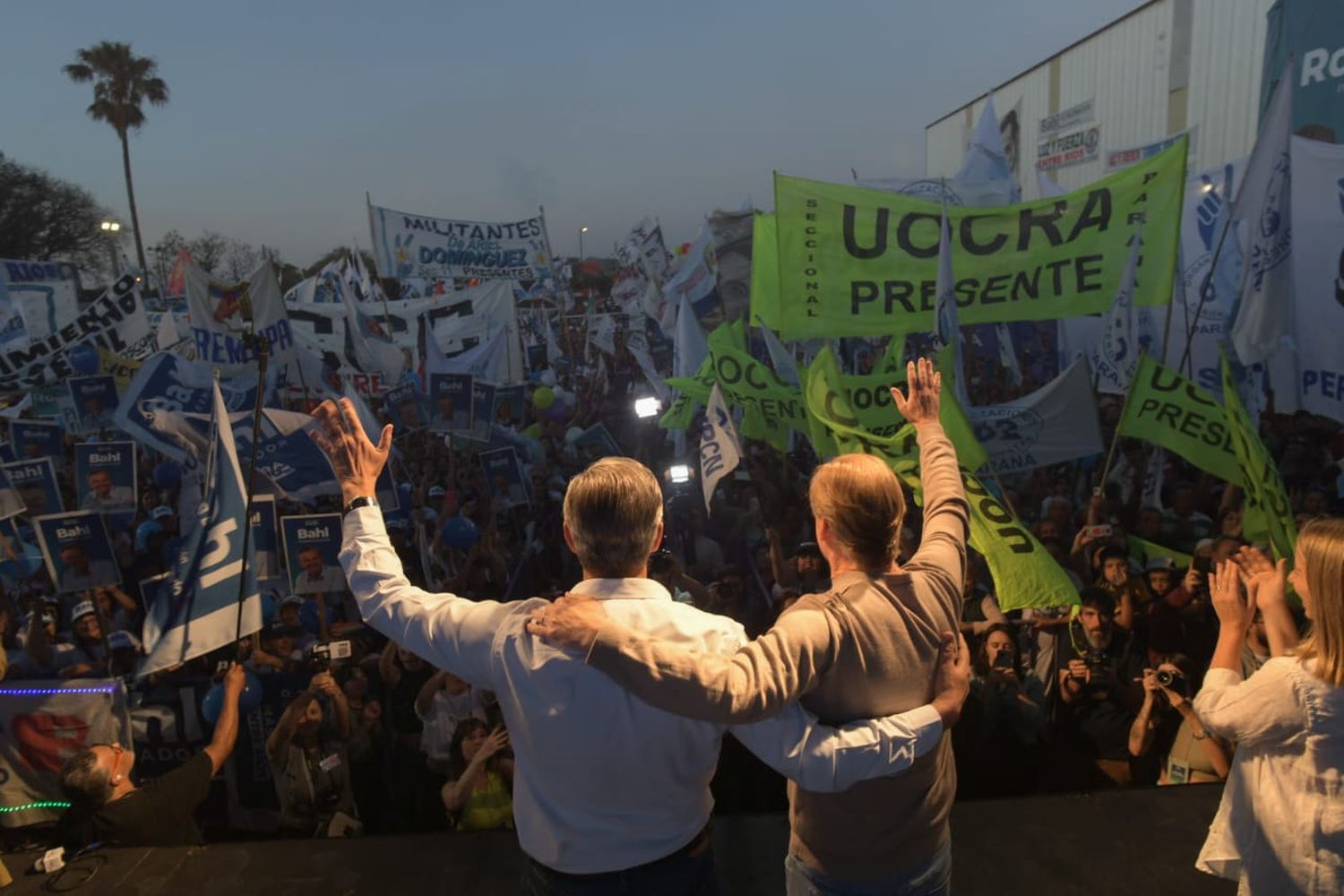 “Todo el esfuerzo que han hecho nos va a coronar con un contundente triunfo el domingo” manifestó Bahl