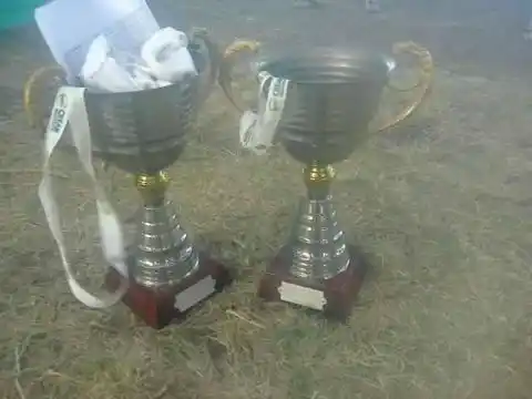 Dos copas para los hermanos Álvarez