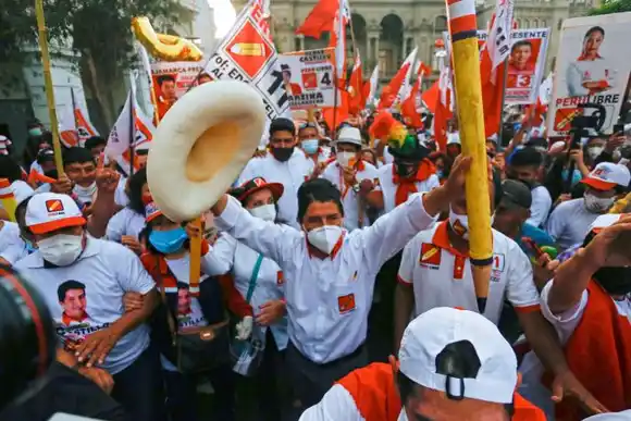 PERÚ a las urnas para elegir presidente