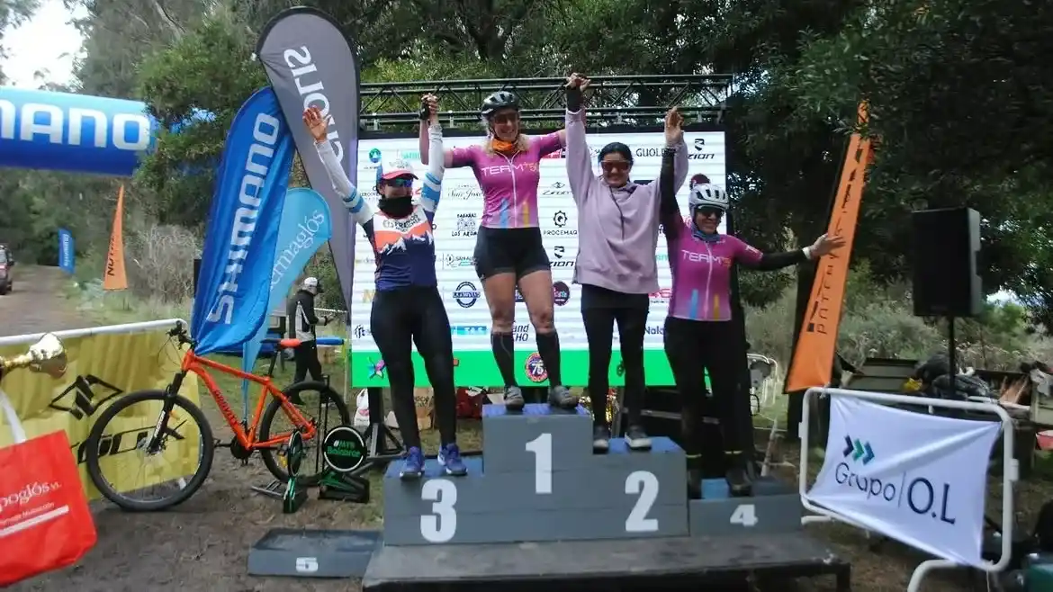 Mónica Lombardi terminó tercera de su categoría, en las Tres Horas de Balcarce