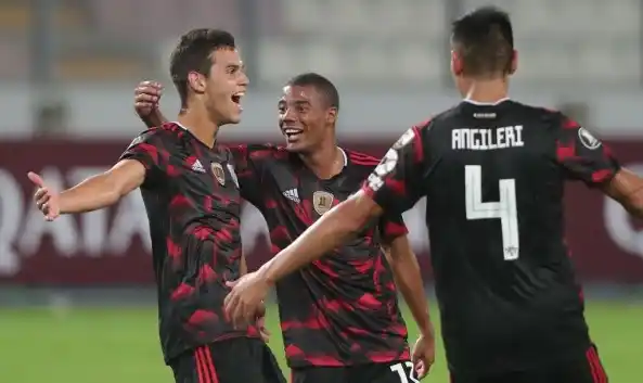 El golazo de Ferreira con que River rescató un empate en Perú