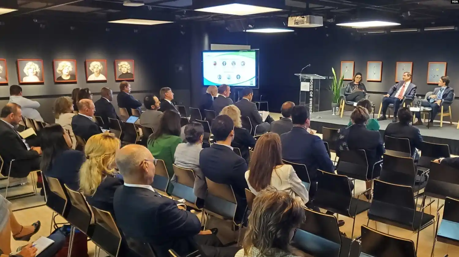 Ven potencial en Latinoamérica para inversiones en energías limpias y biodiversidad