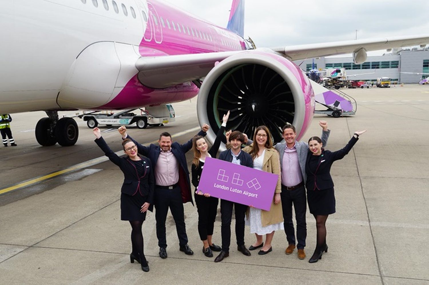 Wizz Air to operate exclusively with Airbus A321neo at its Luton base by 2025