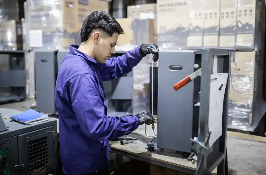 Industria pyme: creció 2,4% anual en marzo, pero sin cambios respecto al mes anterior