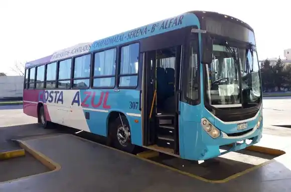 El Boquerón: Vecinos continúan reclamando por la quita del boleto estudiantil