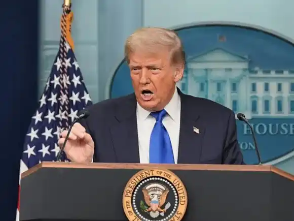 Trump desmintió negociaciones con Irán: “No he hablado con ellos desde que arrasamos sus instalaciones nucleares”