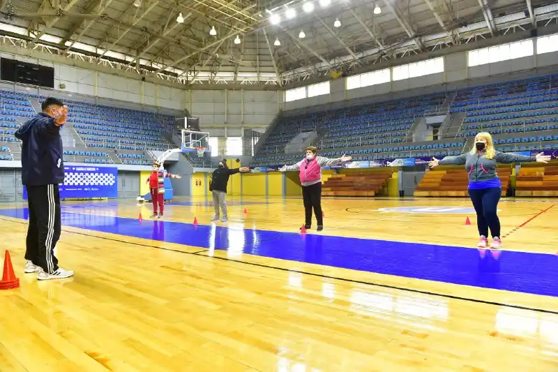 Entregarán equipamiento para gimnasios terapéuticos